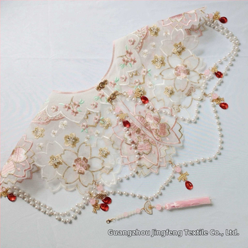 Hímzett zsinór díszítéssel és gyöngyökkel, virág motívum, poliészter fonalból, kínai stílusú ruhákhoz és gyermekruhákhoz