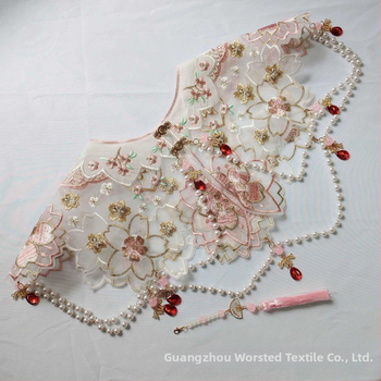 Hímzett zsinór díszítéssel és gyöngyökkel, virág motívum, poliészter fonalból, kínai stílusú ruhákhoz és gyermekruhákhoz