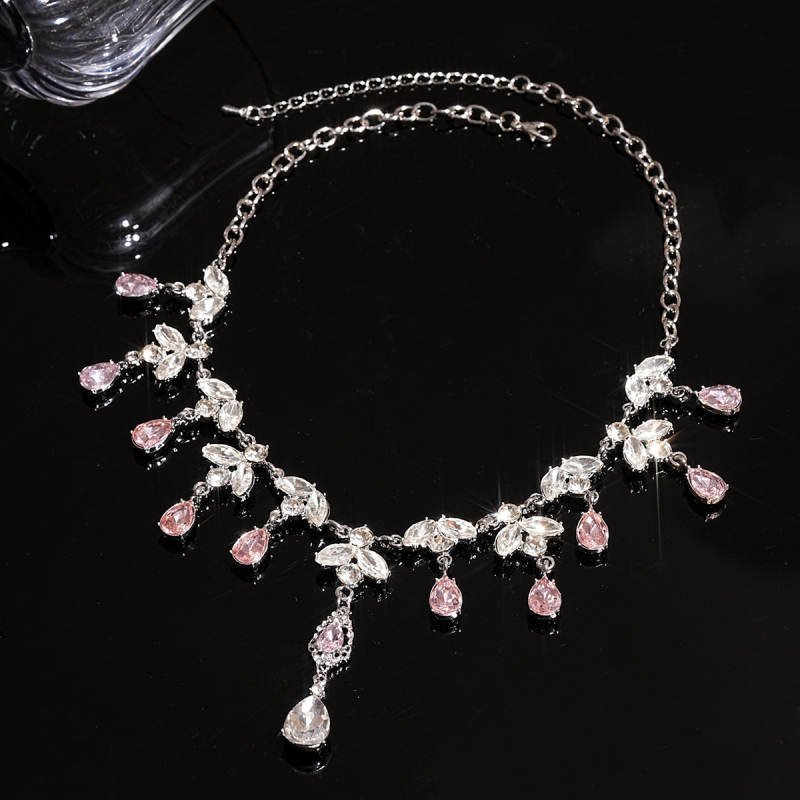 Κολιέ από κράμα με φύλλο και σταγόνα, γεωμετρικό κρόσσι με λεπτομέρειες κοπής διαμαντιού