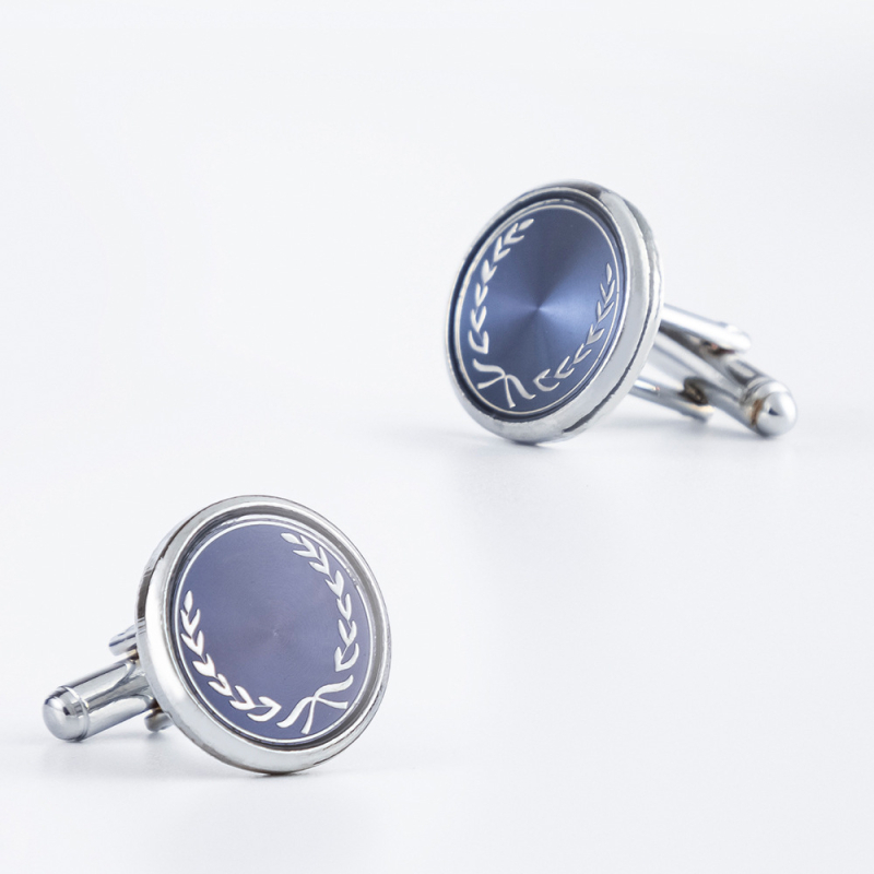 Kravatilipsu un mansettinupu komplekt - raud, lihtne unisex stiil, geomeetriline kujundus, elektroplaadimine, kohandamine saadaval