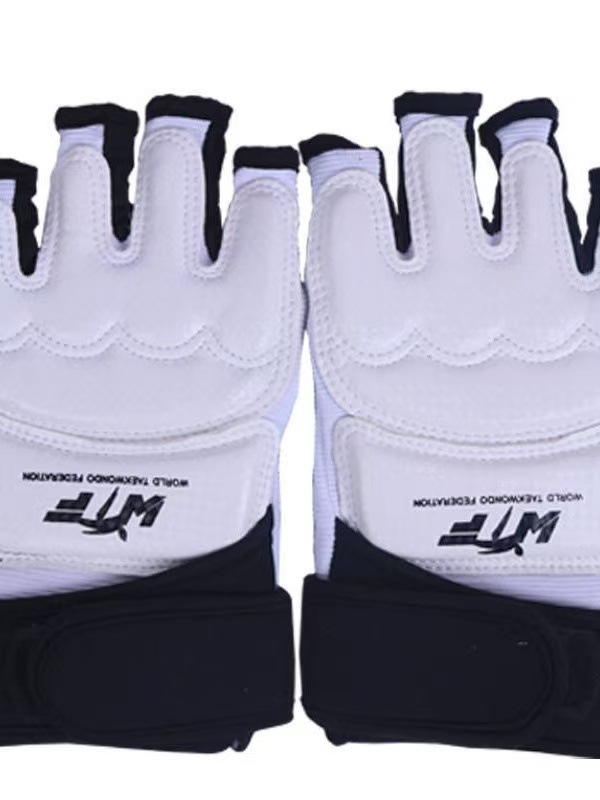 Taekwondo kéz- és lábvédő készlet — Zecheng Sports; Taekwondo edzésekhez megfelelő; kéz- és lábvédő védőfelszerelés