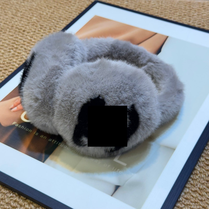 Plüütsist kõrvakaitsed naistele – kokkupandavad, külmumise vastu, välitingimusteks talvel