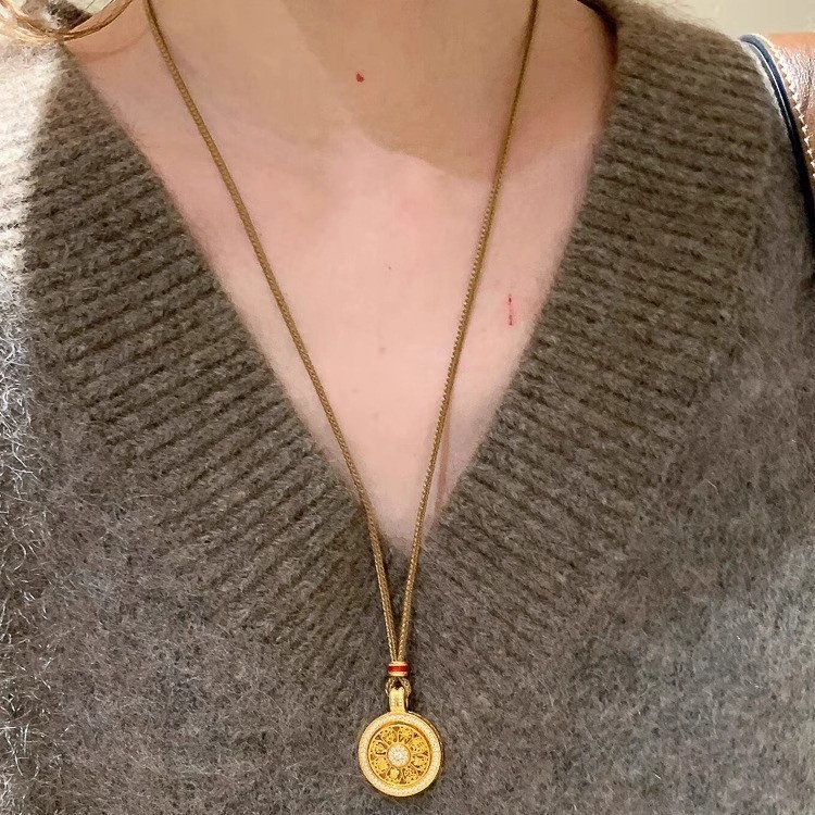 Colier cu pandantiv din cupru, busolă cu opt comori, formă geometrică, placare electroplatinată, lanț standard, primăvara 2025