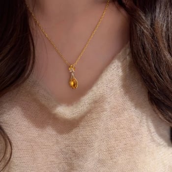 Colier din cupru cu pandantiv în formă de floare, cu diamant, stil vintage