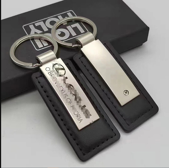 Ключодържател за автомобил – цинкова сплав, модерен минимализъм, индивидуално опакован, подходящ като подарък за колеги и приятели