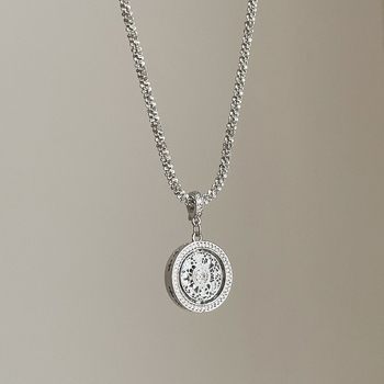 Colier metalic pentru femei cu busolă rotativă cu opt comori, lanț obișnuit