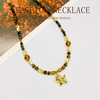 Колие за ключици от тигрово око с естествени раковини и мъниста (Материал: тигрово око; Стил: модно ежедневие; Произход: Лишиу; Технология: прецизна изработка; Година/Сезон: есен 2025)