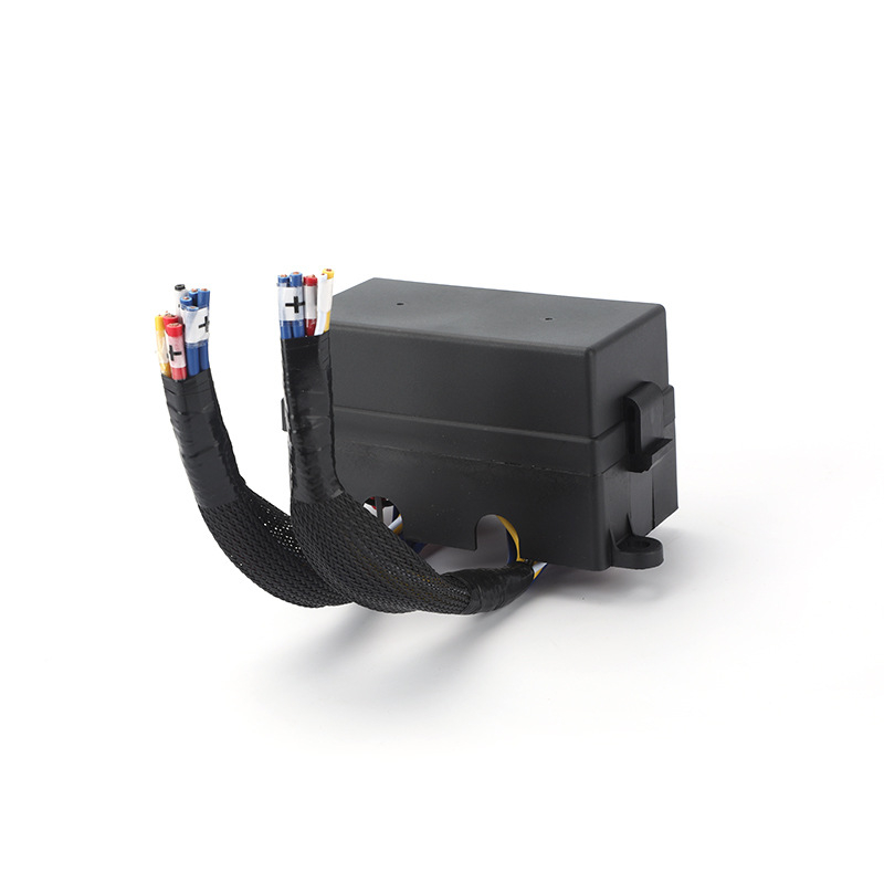 12-канален блок за релета и предпазители, 12V/24V, за автомобили и каравани, модулен дизайн