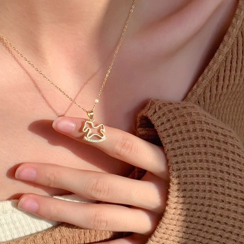 Colier din argint S925 cu cal zodiacal, lanț O, placare electrolitică, greutate 1,6 g