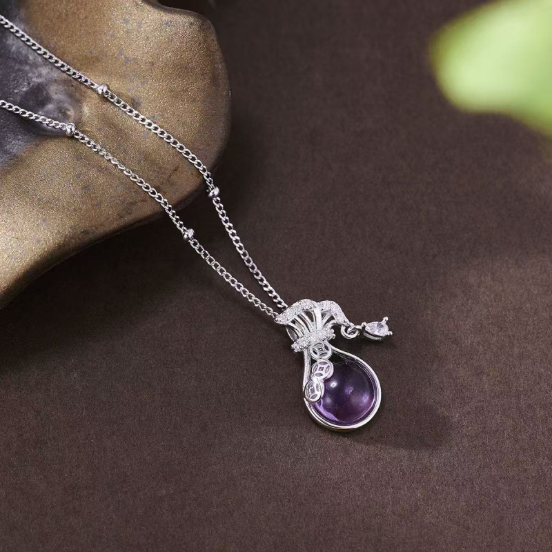 Colier din argint S925 cu pandant geometric, cristale încrustate, lanț lateral, stil medieval literar retro