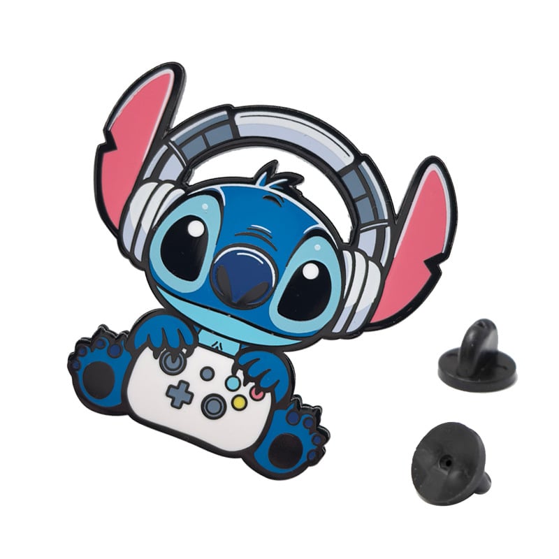 Stitchi metallist broš - multiki tegelase aksessuaar riietele ja kottidele (Materjal: tsink sulam; Kuju: multiki tegelased; Töötlemine: küpsetamise värv; Funktsioon: dekoratsioon; Stiil: värske ja magus)