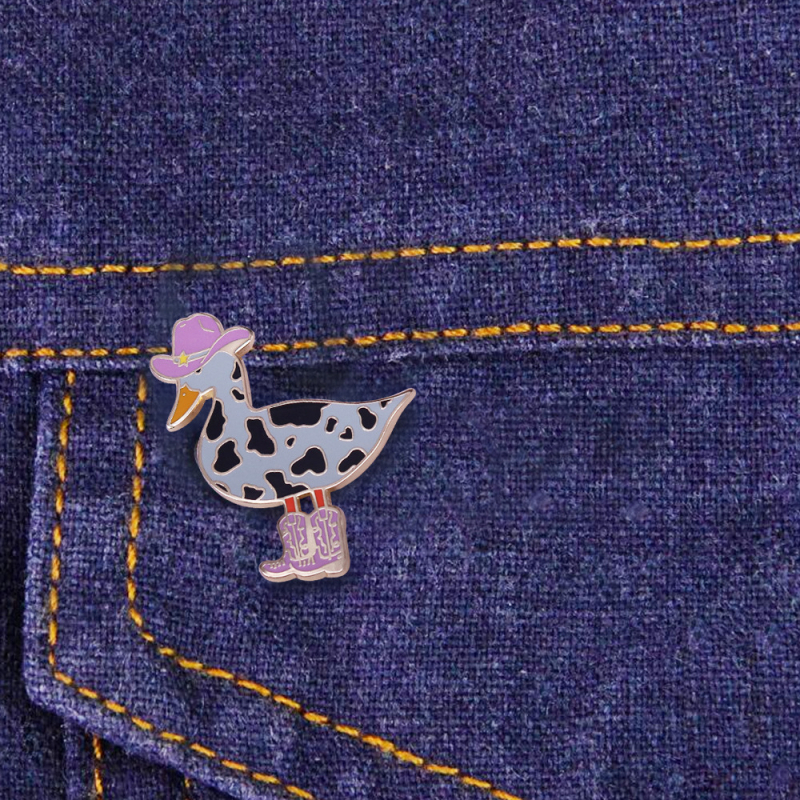 Sulamemalja pross – armas loomade motiiv, dekoratiivne aksessuaar; materjal: sulam; viimistlus: emal; päritolu: Shenzhen.