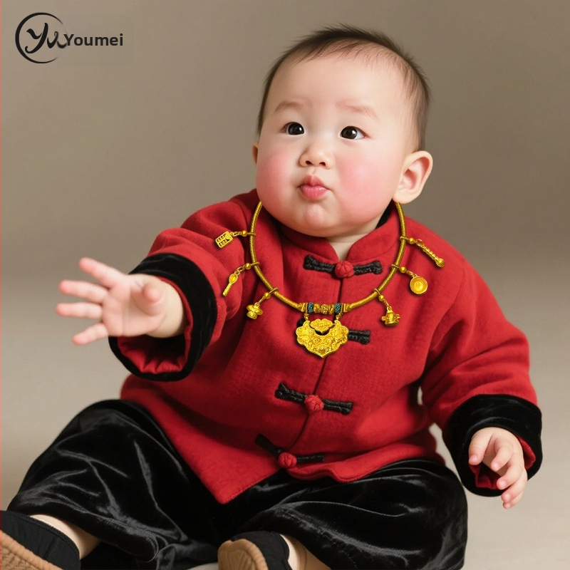 Детско колие с позлатена сплав, геометрична висулка, обикновена верига