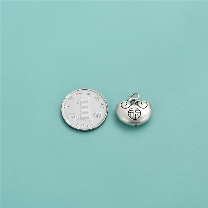 S999 gryno sidabro 3D Laimingas pakabukas