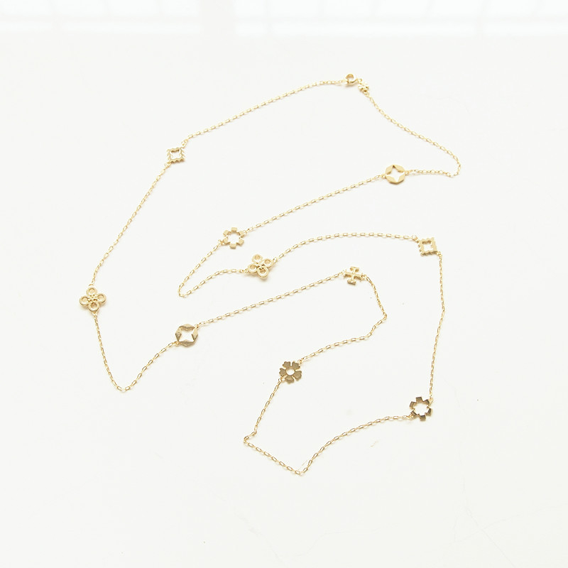 Κολιέ, σειρά Kira, μοτίβο τετράφυλλου λουλουδιού, μεταλλικό με κρεμαστό από χαλκό, ηλεκτροπλατίωση, πολυεπίπεδο, για γυναίκες, απλό στυλ, Καλοκαίρι 2025