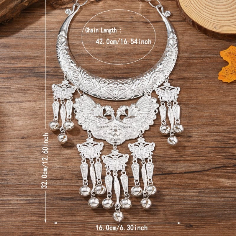 Мяо етническа огърлица с ветрови камбанки и паунов мотив, халтер‑огърлица, многослойна, геометрична форма, цинкова сплав, тегло 165 g, усукана верижка