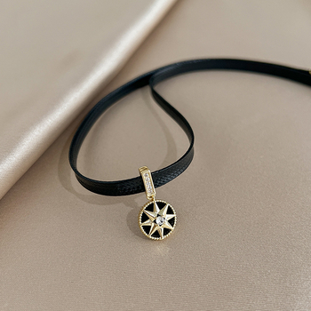 Κολιέ με αστέρι-σχήματος μενταγιόν από κράμα, σε κανονική αλυσίδα, ηλεκτροπλατιωμένο φινίρισμα