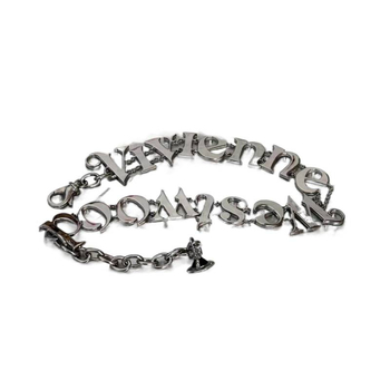 Κολιέ τύπου κολάρο με μενταγιόν γράμματος-λογότυπου, χαλκός, καταγωγή Shantou, άνοιξη 2025