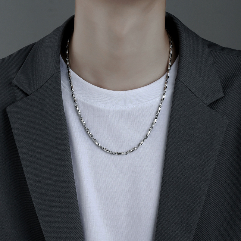 Mobius nyaklánc titániumacélból, Twist-Stick lánc, uniszex, medál titániumacélból, Súly 0.2