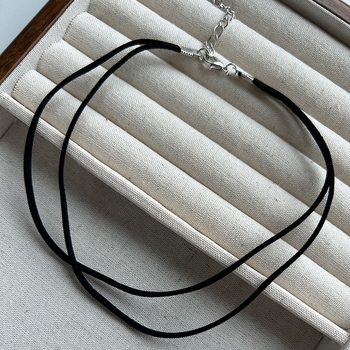 Harajuku baršunasti dvostruki choker za žene, minimalistički stil, materijal: legura, privjesak: legura, lanac: običan lanac, višeslojni dizajn