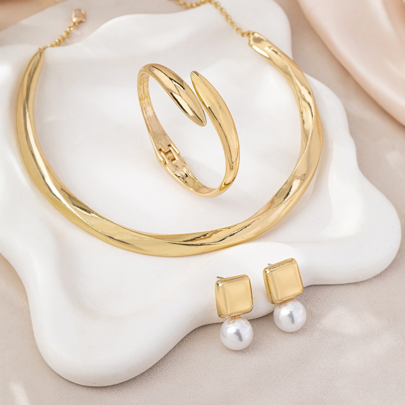 Огърлица с геометричен вълнов дизайн, цинкова сплав, висулка от сплав, стандартна верига