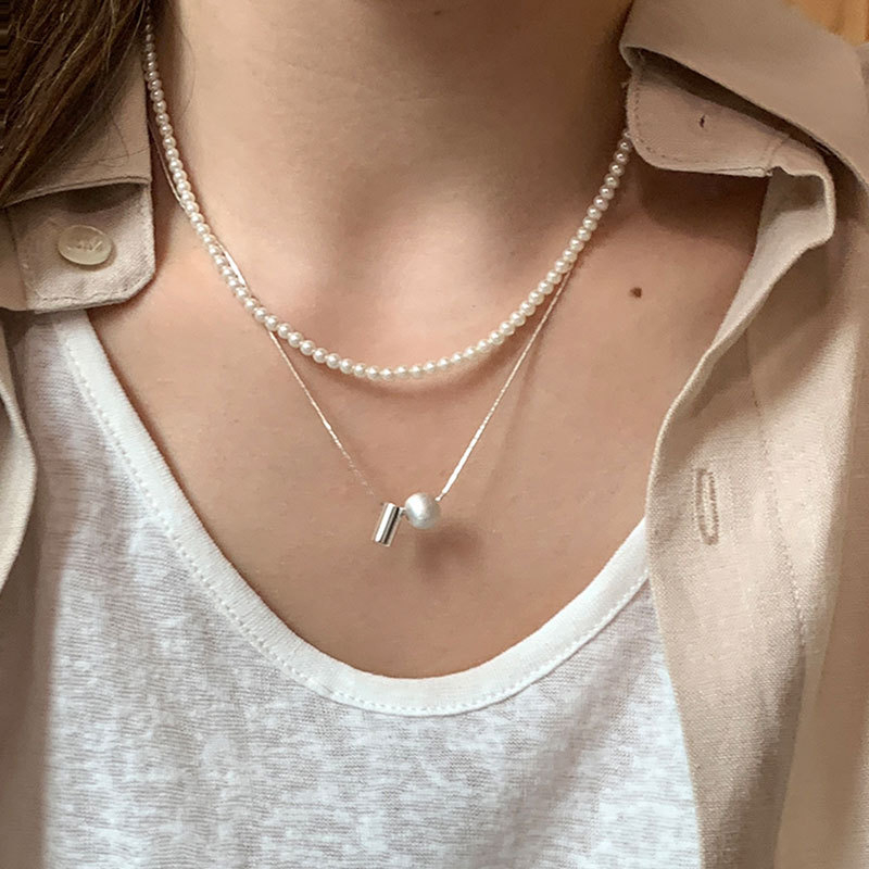 Colier: metal lustruit, perle sferice, dublu strat, formă geometrică, lanț obișnuit (Material: Metal, Finisaj: Electroplacare, Pandant: sidef, Formă: Geometrică, Lanț: Lanț normal)