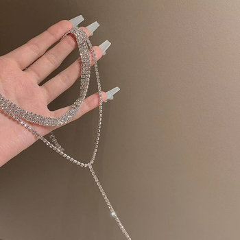 Ogrlica od legure s lancem klavikule, višeslojni rhinestone privjesak, geometrijski oblik