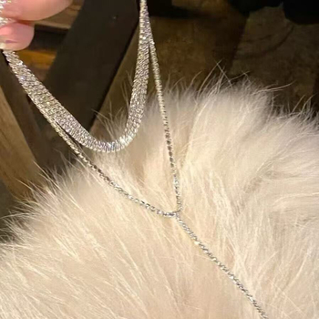 Ogrlica od legure s lancem klavikule, višeslojni rhinestone privjesak, geometrijski oblik