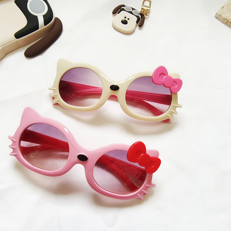 Blue Ocean dječje sunčane naočale u obliku mačjih očiju, UV400 zaštita, kompletan okvir od smole, leće od polikarbonata, bez polarizacije