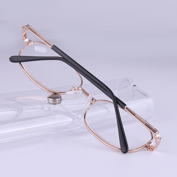 Olvasószemüveg, 2804 modell, lencsék műgyantából, fém keret, teljes keret, nagy arcúak számára