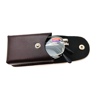 Olvasószemüveg fém kerettel és üveg lencsékkel, teljes keret, négyzetes forma, modell 1336 kis arcokra