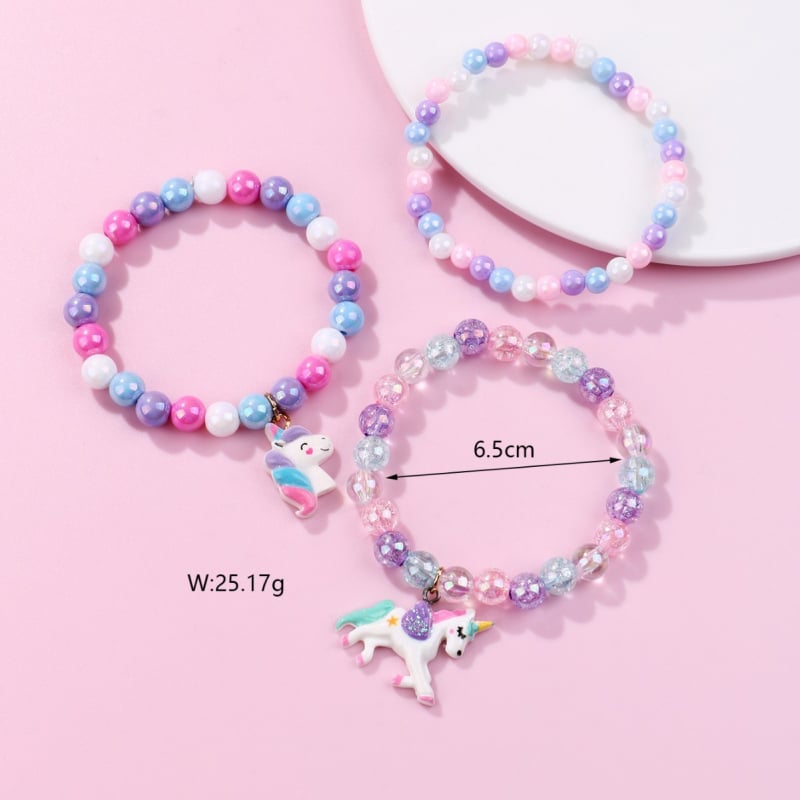 Ručne vyrobený náramok s korálkami s jednorožcom z živice, detský, karikatúrny štýl (Materiály: Zmiešané; Spracovanie: Ručne vyrobené; Štýl: Dieťa, Karikatúra; Tvar: Zviera – Jednorožec)