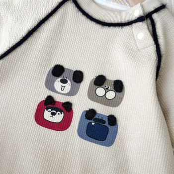 Újszülött fiú hosszú ujjú overál, őszi 2025, pamut-keverék, 88% pamut, rejtett csattal