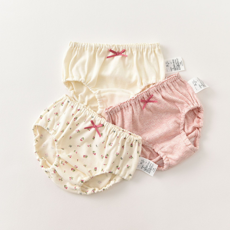 Chiloți pentru fete, 100% bumbac tricotat, respirabili și absorbante ale transpirației, pachet de trei, pentru copii 3–8 ani