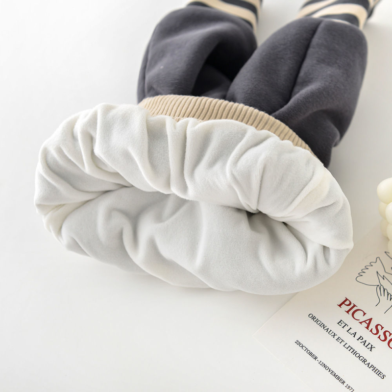 Koreai stílusú uniszex téli gyerek nadrág, 85% pamut, magas derekú, rugalmas övvel