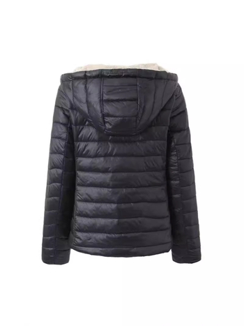 Geacă de damă cu glugă, groasă, umplutură din bumbac imitat mătase, țesătură poliester, lungime 50–65 cm, mâneci lungi