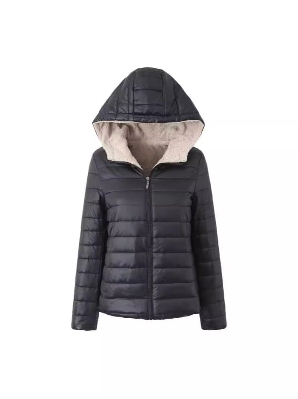 Geacă de damă cu glugă, groasă, umplutură din bumbac imitat mătase, țesătură poliester, lungime 50–65 cm, mâneci lungi