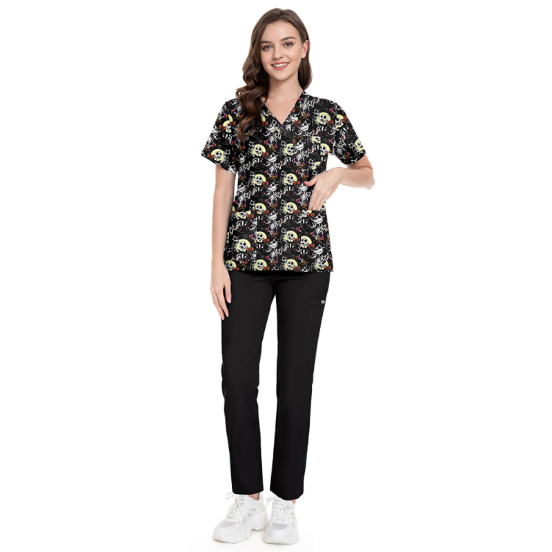 Set scrubs cu imprimeu Crăciun-Halloween – unisex, pentru doctori și asistente, top și pantaloni, decolteu în V, mâneci scurt, material poliester-spandex care evacuează umezeala