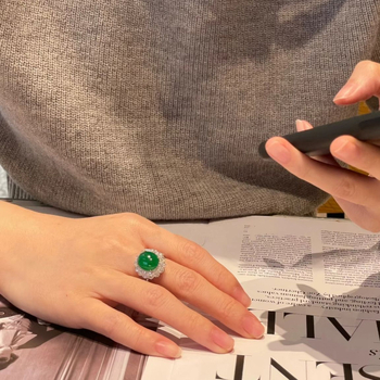 Állítható cabochon jáde gyűrű, ovális alak