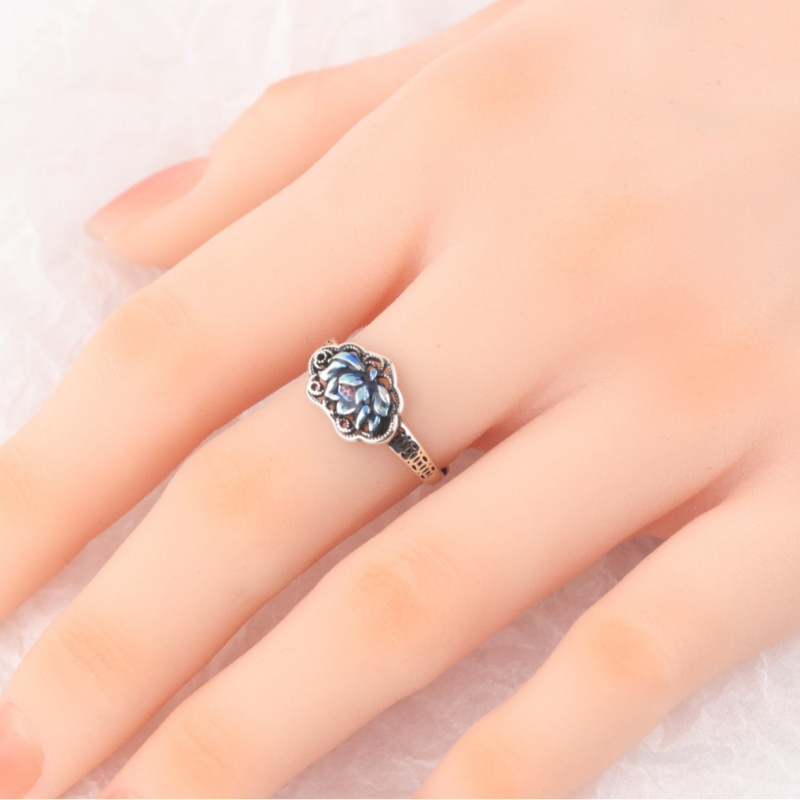 Nyitott lótusz kivágású réz gyűrű, resin bevonattal, geometrikus forma, nőknek