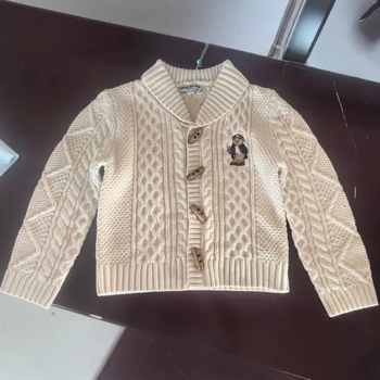 Cardigan tricotat pentru copii cu nasturi din corn | 15% conținut lână | mâneci lungi | închidere frontală cu nasturi | Iarnă 2025