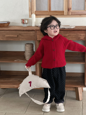 Cardigan tricotat pentru copii, cu glugă, stil coreean, acrilic, mâneci lungi, decolteu în V, închidere cu nasturi într-un rând
