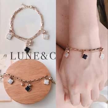 Brățară din oțel titan cu diamante complete și motiv trifoi cu patru foi – accesoriu feminin, stil lux lejer, design Floare, cod C291