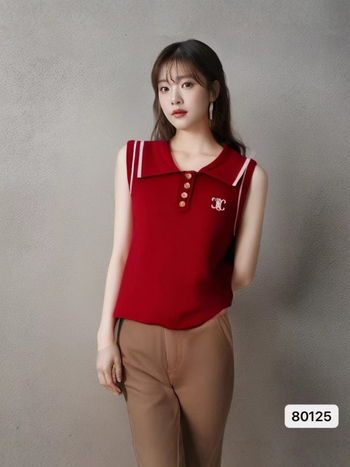 Top din tricot fără mâneci, cu guler polo în stil francez, croială Slim, lungime 50–65 cm, material din fibră de viscose 70–80%, vară 2025