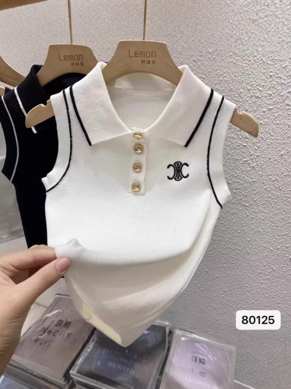 Top din tricot fără mâneci, cu guler polo în stil francez, croială Slim, lungime 50–65 cm, material din fibră de viscose 70–80%, vară 2025