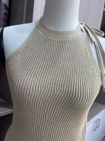 Πλεκτό γυναικείο camisole χωρίς μανίκια με halter λαιμό, στενή γραμμή, από μαλλί-μίγμα με σπάντεξ