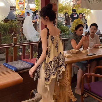 Top Geometric Jacquard, Stil Sling, Croială Lejeră, Lungime Obișnuită 50–65 cm, 90–95% Poliester