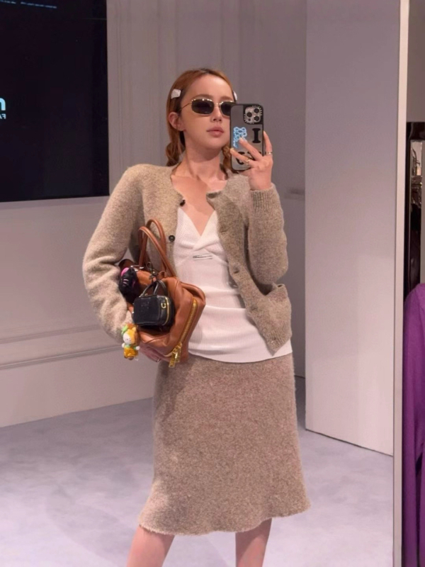 Κασμίρινο πλεκτό τοπ χωρίς πλάτη, στενή γραμμή, κοντό μήκος 40–50 cm