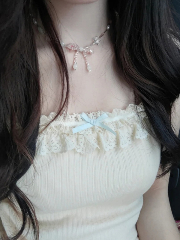 Camisolă dantelată cu fundă, stil cu bretele, lungime scurtă, versiune Regular, poliester (conținut 90–95%)