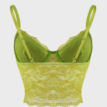 Потник от дантела с V-образно деколте и презрамки; полиестер 95–100%, тегло 181–200 г/м²; за всички сезони